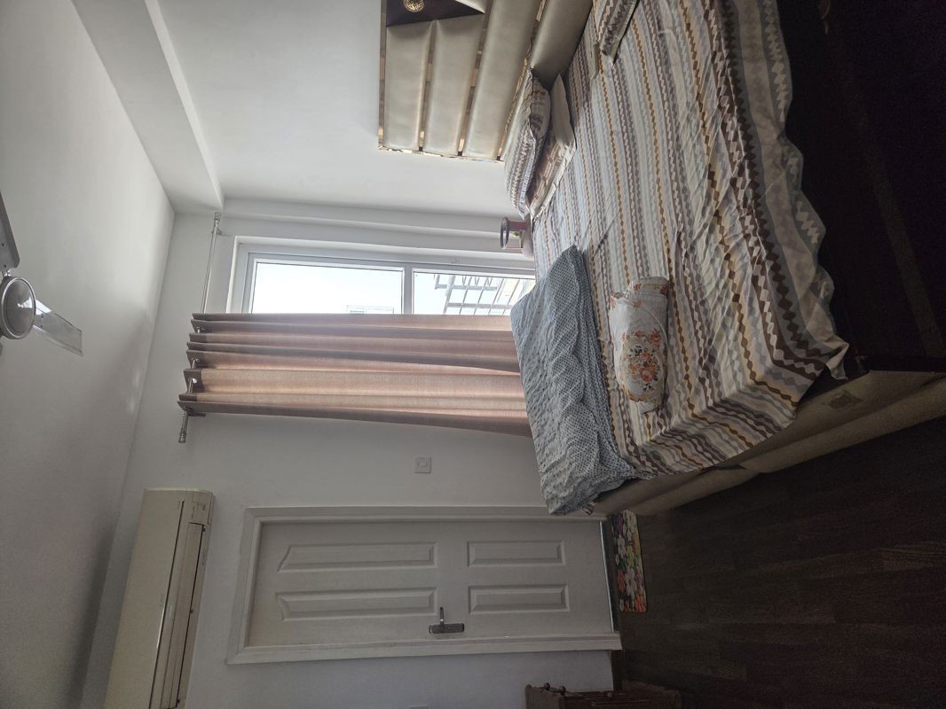 3 BHK 230 Sq.Yd. Apartment in Bptp Park Floors I