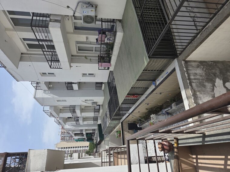 Exterior View, bptp-park-floors-i 3 Bedroom 230 Sq.Yd. Apartment In Sector 77 Faridabad 10331450