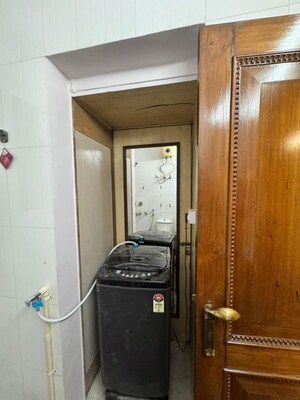 Furnished Amenities in  Pg at Lajpat Nagar ii – for Rent