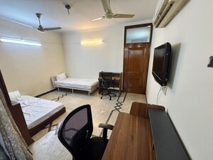 Team Area in  Pg at Lajpat Nagar ii – for Rent