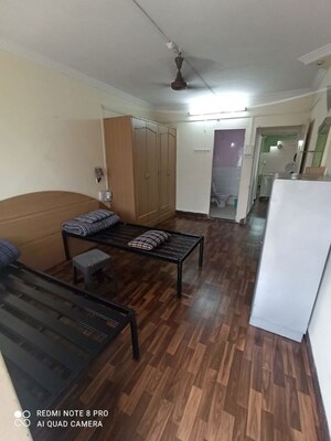 Bedroom in  Pg at Bhusari Colony – for Rent