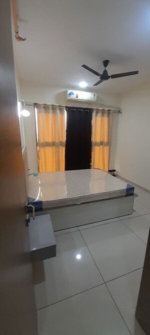 Bedroom in 2 BHK Apartment at Chandak 34 Park Estate, Goregaon West – for Rent