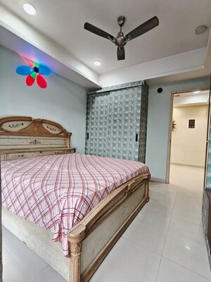 Bedroom in 2 BHK Builder Floor at Sector 42 – for Rent