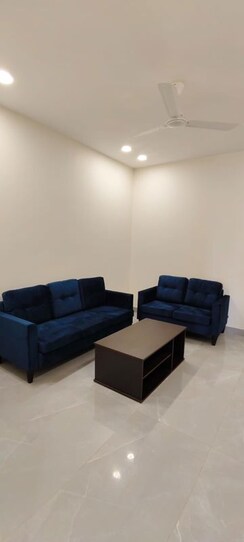 1 BHK Builder Floor For Rent in DLF City Phase IV