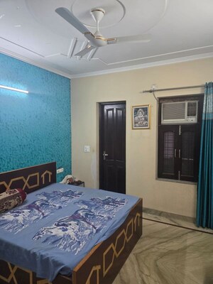 Bedroom in 2 BHK Builder Floor at Sector 31 – for Rent