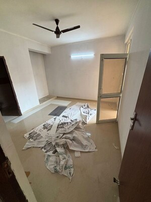 Team Area in 2.5 BHK Apartment at Supertech Eco Village II, Sector 16b Greater Noida – for Sale