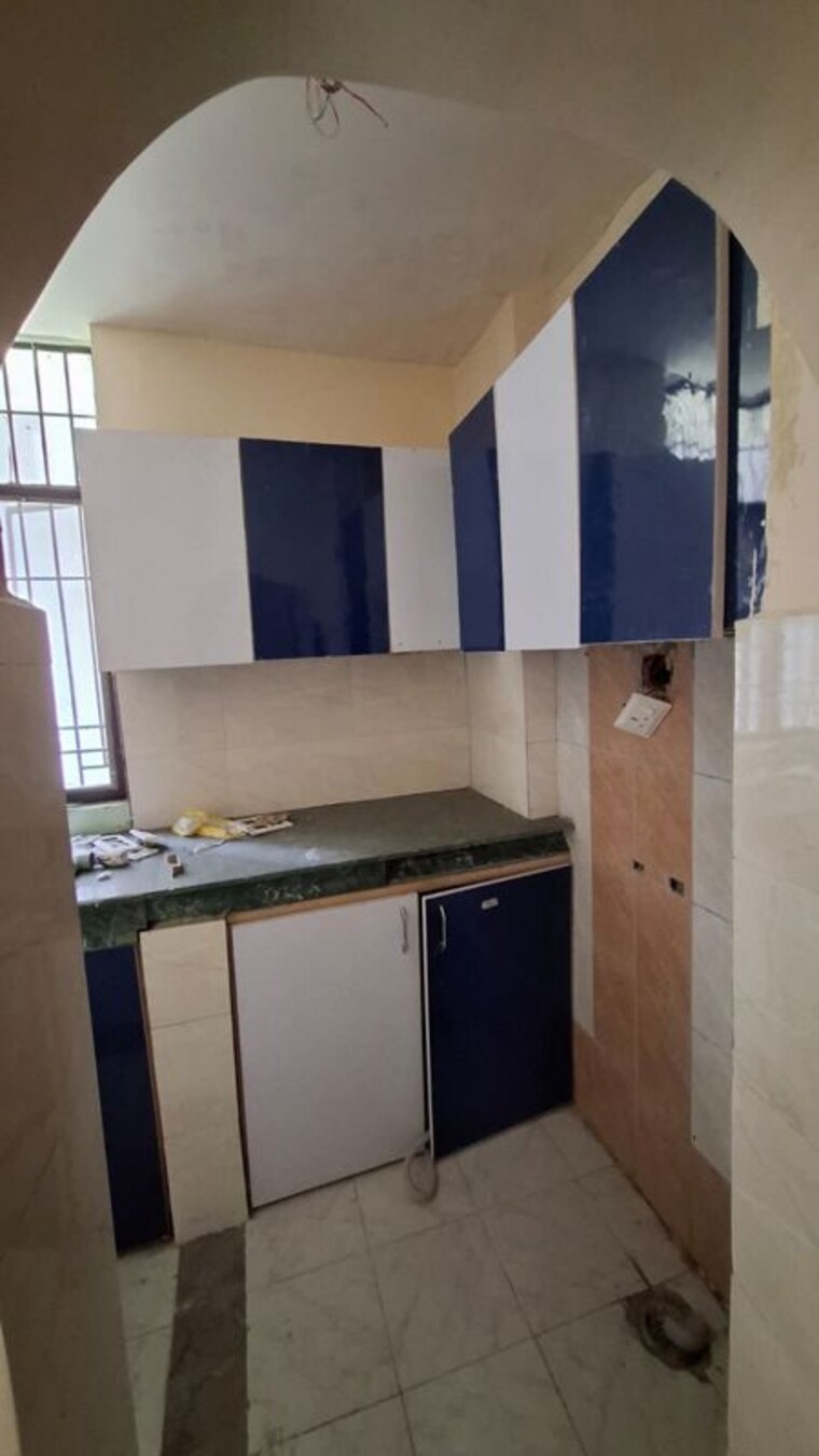 Kitchen, sector 10 greater noida 1 Bedroom 30 Sq.Mt. Apartment In Sector 10 Greater Noida Greater Noida 10331514