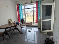 3 BHK + Extra Room Apartment For Sale in Pir Machalla