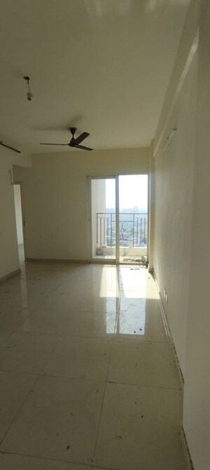 Room in 2 BHK Apartment at Signature Global The Millennia, Sector 37d – for Rent