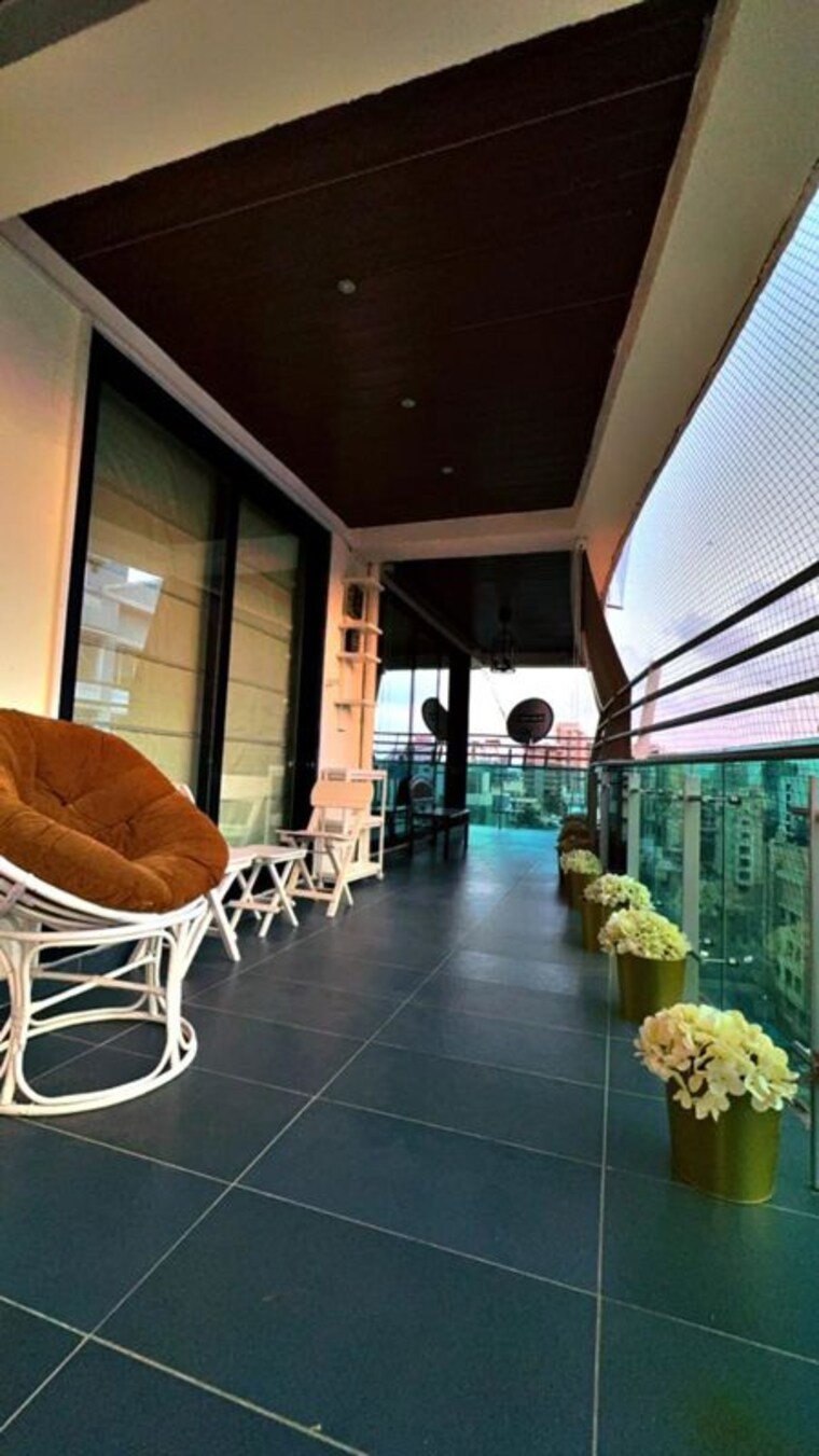Gym, lokhandwala-imperial-heights 4 Bedroom 3700 Sq.Ft. Apartment In Bandra West Mumbai 10331501