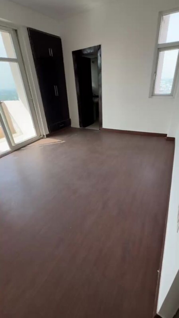 Room, amrapali-empire 3 Bedroom 1330 Sq.Ft. Apartment In Sain Vihar Ghaziabad 10331585