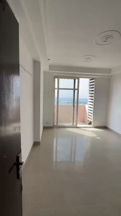 3 BHK Apartment For Sale in Amrapali Empire
