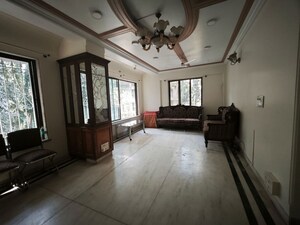 Hall in 3 BHK Apartment at Guru Kripa Residency, Chembur – for Rent