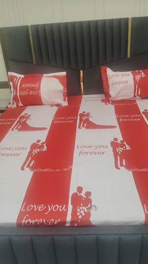 Team Area in 1 BHK Builder Floor at Sector 57 – for Rent