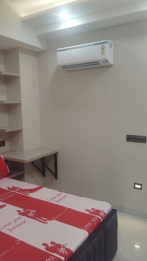 Furnished Amenities in 1 BHK Builder Floor at Sector 57 – for Rent