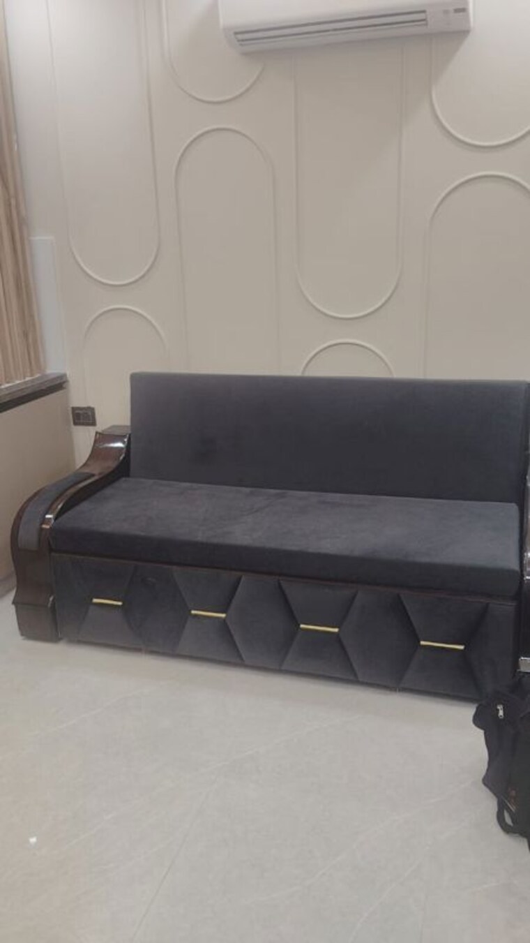 Bedroom, sector 57 1 Bedroom 1200 Sq.Ft. Builder Floor In Sector 57 Gurgaon 10331634