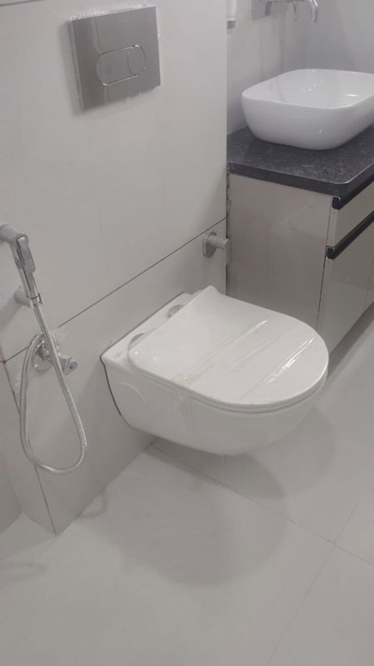 Bathroom, sector 57 1 Bedroom 1200 Sq.Ft. Builder Floor In Sector 57 Gurgaon 10331634