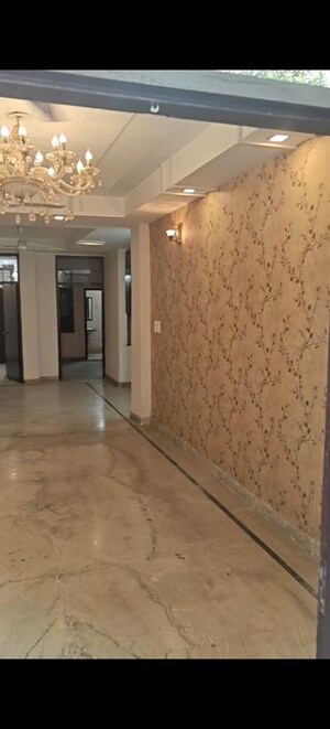 Room in 3 BHK Builder Floor at Indirapuram Shakti Khand 1 – for Sale