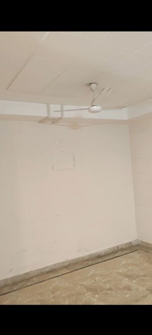 Room in 3 BHK Builder Floor at Indirapuram Shakti Khand 1 – for Sale