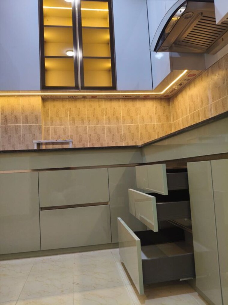 Kitchen, sare-home 4 Bedroom 2040 Sq.Ft. Builder Floor In Sector 92 Gurgaon 10331655