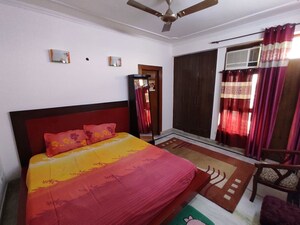 Bedroom in 4 BHK Apartment at Sector 45 – for Rent