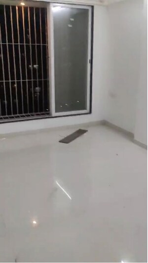 Bedroom in 2 BHK Apartment at Chembur – for Rent