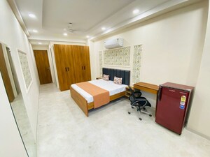 Living Room in Studio Builder Floor at Sector 32 – for Rent