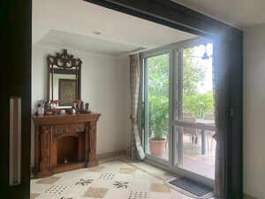 Room in 3 BHK Builder Floor at Hauz Khas – for Sale