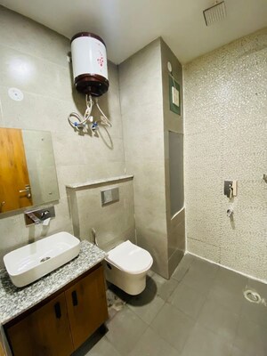 Bathroom in Studio Builder Floor at Sector 45 – for Rent