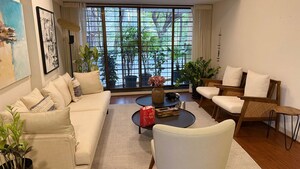 3 BHK Apartment For Sale in Bandra West