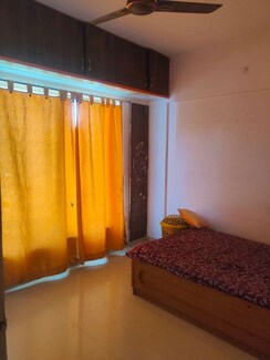 2 BHK Apartment For Rent in Pate West Coast Park