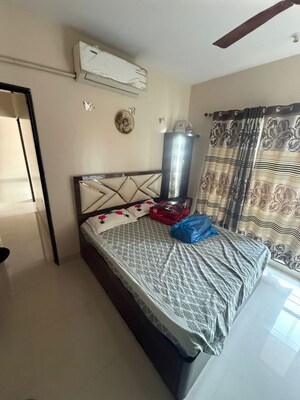 Bedroom in 2 BHK Apartment at Veena Serenity, Chembur – for Rent