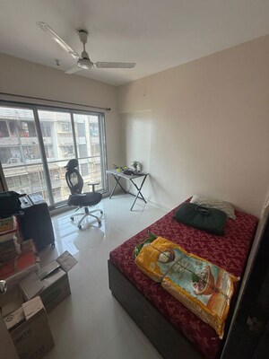 Bedroom in 2 BHK Apartment at Veena Serenity, Chembur – for Rent
