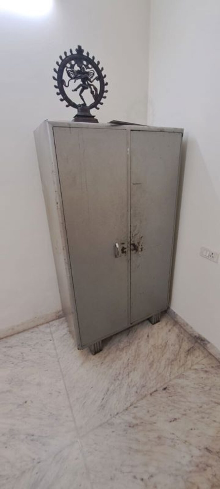 Room, sector 43 3 Bedroom 1500 Sq.Ft. Builder Floor In Sector 43 Chandigarh 10331744