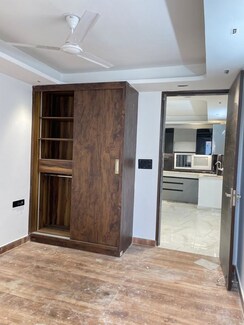 1 BHK Builder Floor For Rent in Saket