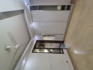 Furnished Amenities in 2 BHK Builder Floor at Malviya Nagar – for Rent