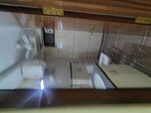 Furnished Amenities in 2 BHK Builder Floor at Malviya Nagar – for Rent