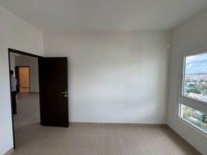 Room in 3 BHK Apartment at Karle Vario Homes, Hebbal – for Rent