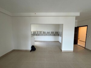 Room in 3 BHK Apartment at Karle Vario Homes, Hebbal – for Rent