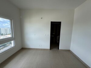 Room in 3 BHK Apartment at Karle Vario Homes, Hebbal – for Rent