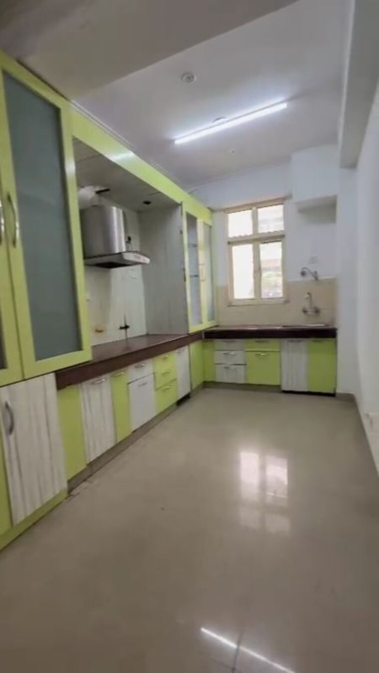 Kitchen, bulland-heights 2 Bedroom 1260 Sq.Ft. Apartment In Sain Vihar Ghaziabad 10331798