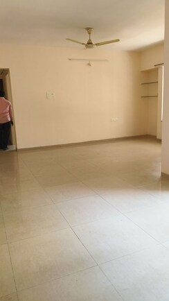 3.5 BHK + Extra Room Apartment For Rent in Oakwood Hills