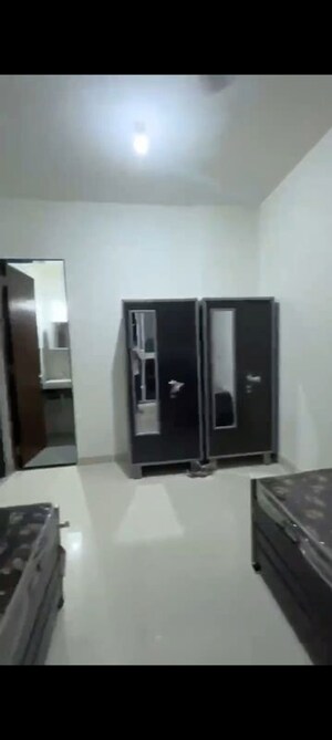 Room in 1.5 BHK Apartment at Sheth Avante, Kanjurmarg West – for Sale