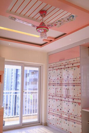 Furnished Amenities in 3 BHK Apartment at Jains Carlton Creek, Manikonda – for Rent