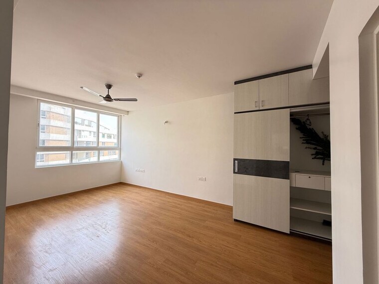 Room, mantri-lithos 3 Bedroom 1950 Sq.Ft. Apartment In Thanisandra Bangalore 10331808
