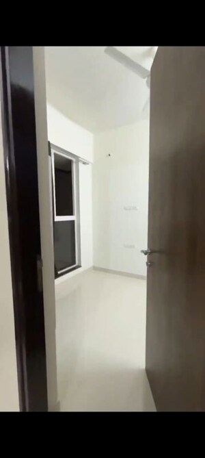 Bathroom in 1.5 BHK Apartment at Sheth Avante, Kanjurmarg West – for Sale