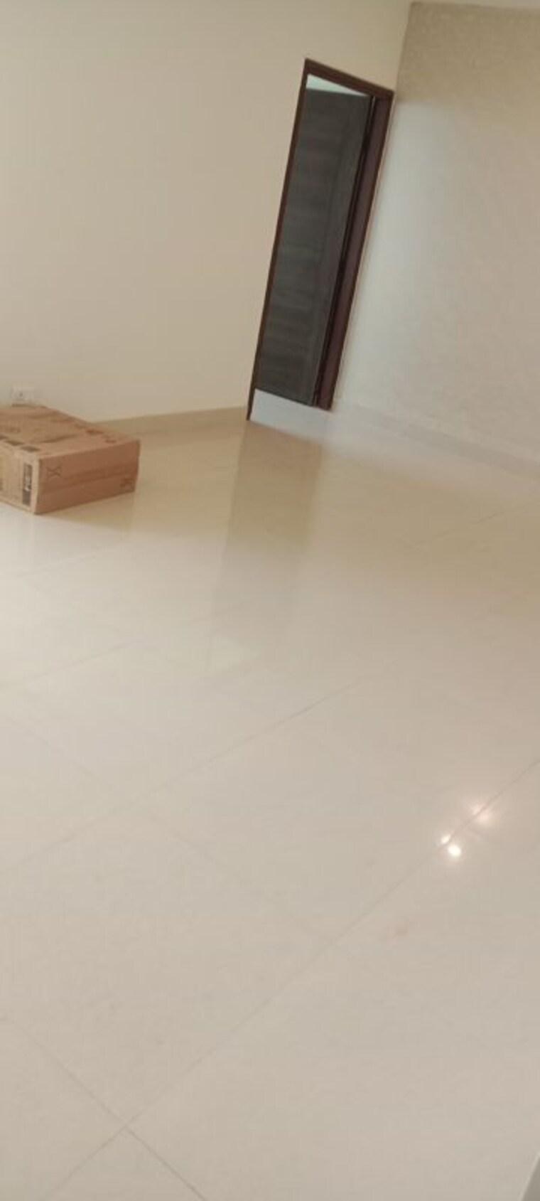 Room, mahagun-mirabella 2.5 Bedroom 1400 Sq.Ft. Apartment In Sector 79 Noida 10331836