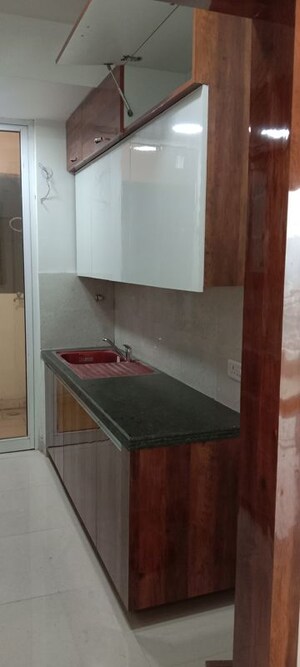Kitchen in 2.5 BHK Apartment at Mahagun Mirabella, Sector 79 – for Rent
