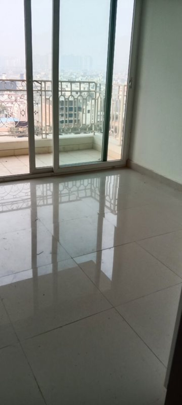 Room, mahagun-mirabella 2.5 Bedroom 1400 Sq.Ft. Apartment In Sector 79 Noida 10331836