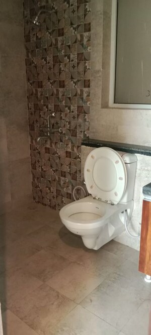 Bathroom in 2.5 BHK Apartment at Mahagun Mirabella, Sector 79 – for Rent